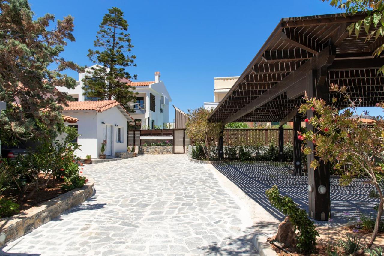 Paradisos Luxury Villas Next To Beach Koutsourás エクステリア 写真
