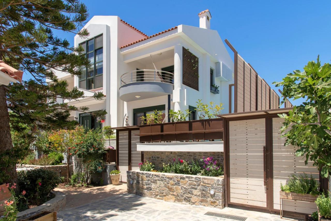 Paradisos Luxury Villas Next To Beach Koutsourás エクステリア 写真