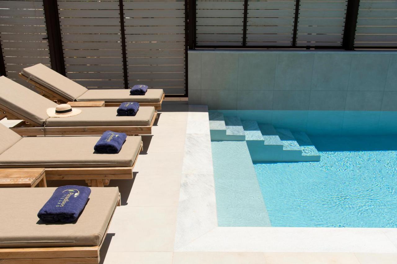 Paradisos Luxury Villas Next To Beach Koutsourás エクステリア 写真