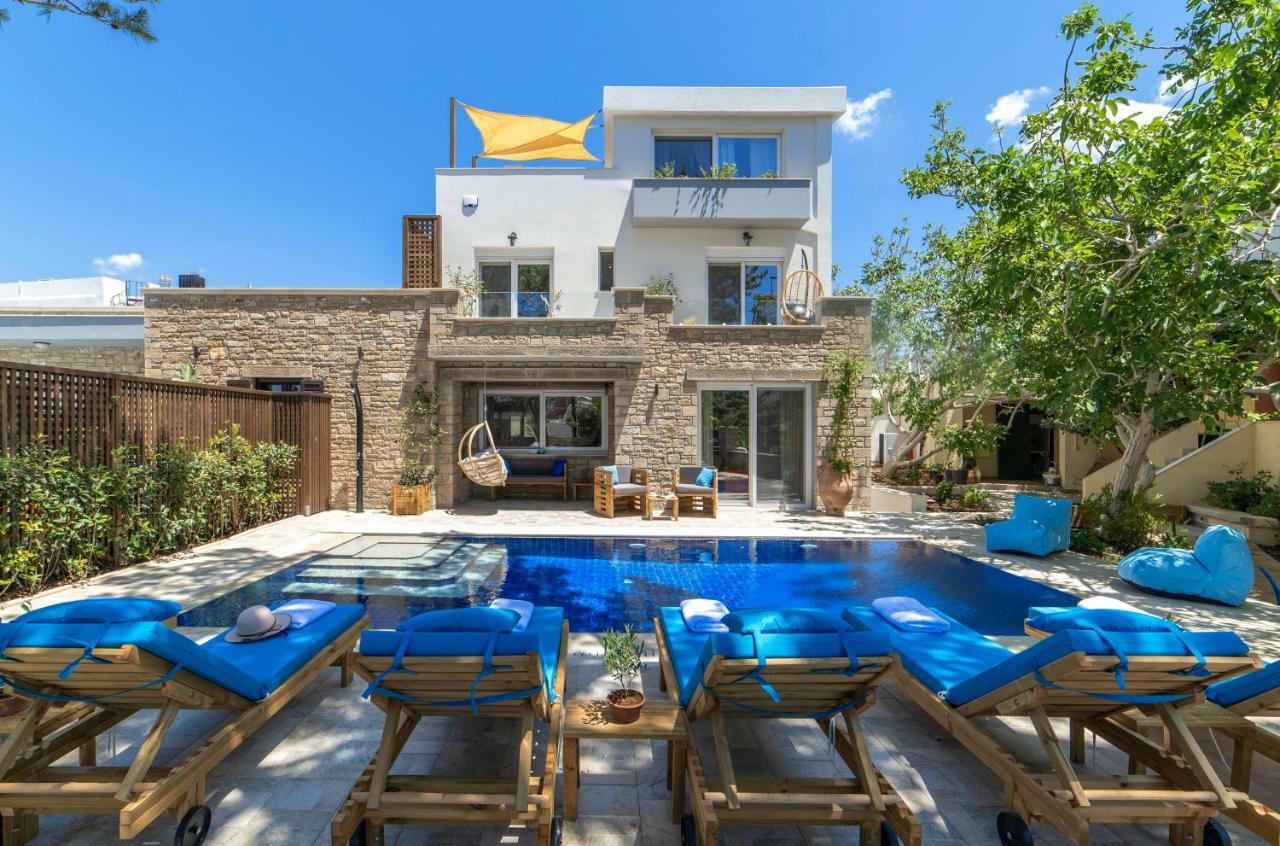 Paradisos Luxury Villas Next To Beach Koutsourás エクステリア 写真